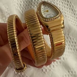 Serpenti Elegant Gold Wrap Women's Watch
